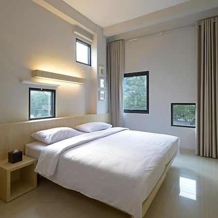 Arjuna Hotel Batu City Exterior foto
