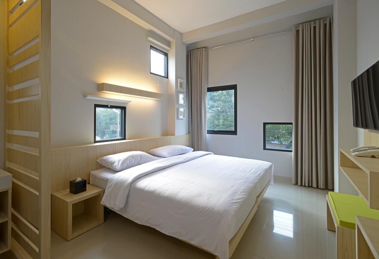 Arjuna Hotel Batu City Exterior foto